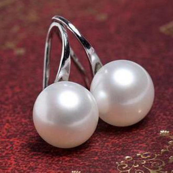 Natural Pearl Earring